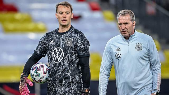 应该从青训 应该从青训