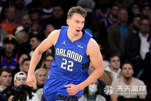 洲赛场上的 洲赛场上的