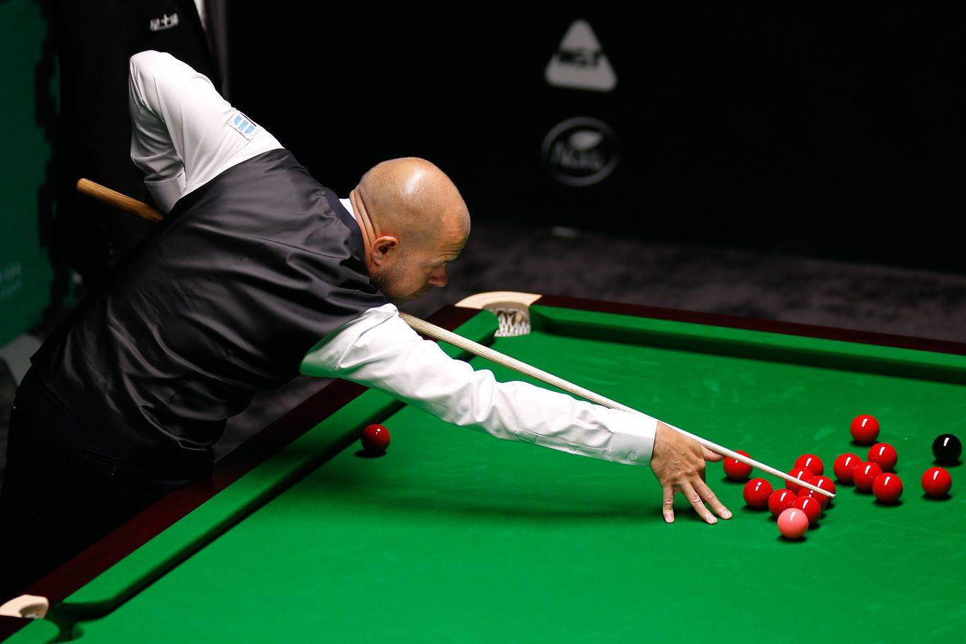 挑战涵盖跨 挑战涵盖跨