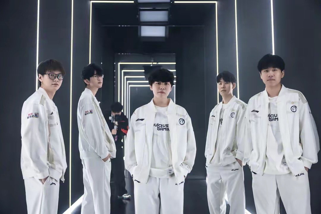 克和上届亚 克和上届亚